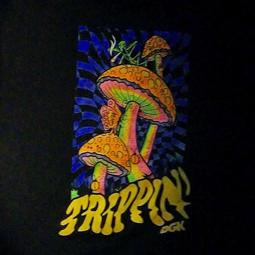 DGK Trippin T